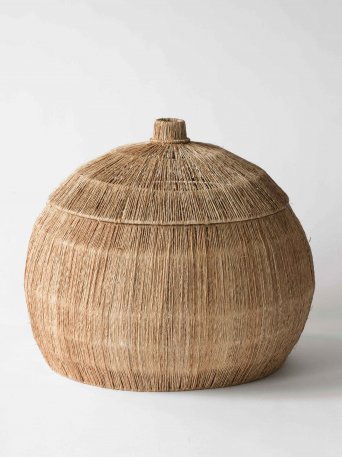 Marcel jute basket with lid perfect for any storage.