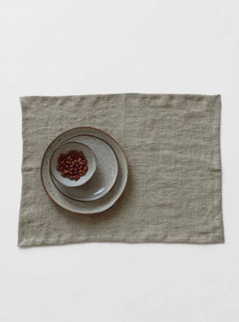 placemat in linen
