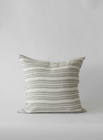 Striped cushion cover in linen 60x60