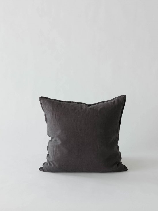Cushion cover in linen 50x50 in black