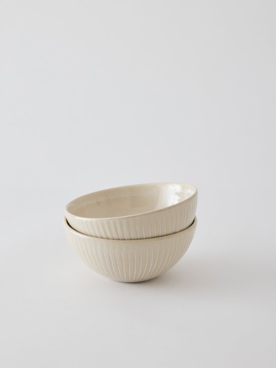 Granada beige skål i stengods - Tell Me More