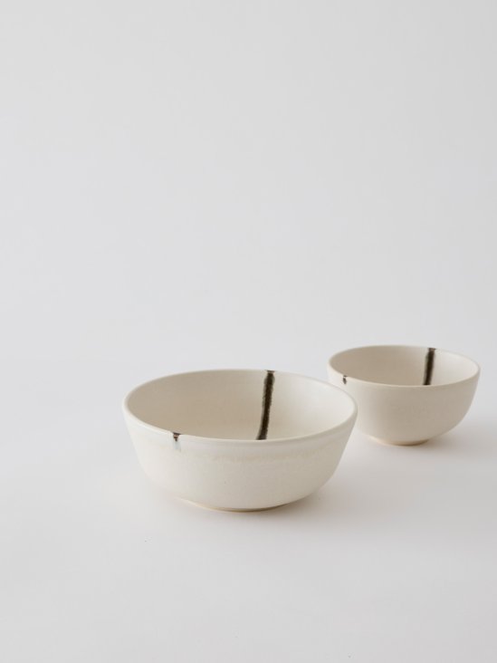 Beige skål med grönt mönster - Tell Me More